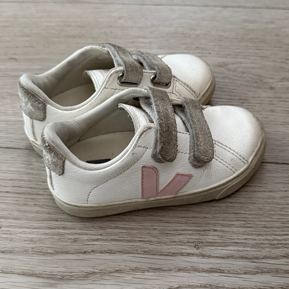 Veja White Leather Sneakers with Pink V Accent